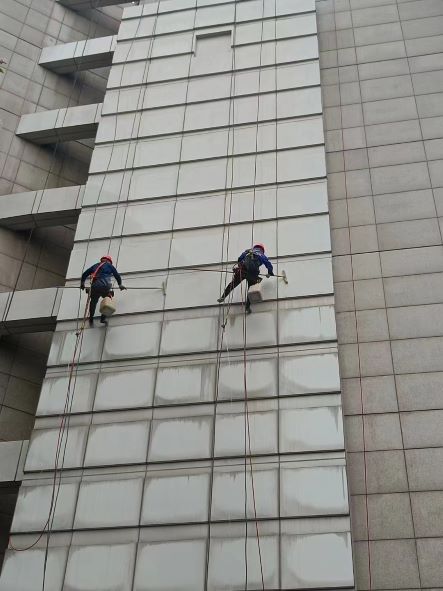 高坪区高空外墙清洗